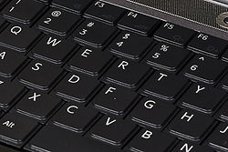 queues FIFO implementation-250px-qwerty_keyboard-jpg